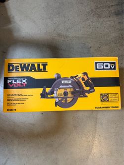 Dewalt FLEXVOLT 60V MAX Cordless Brushless 7-1/4 in. Wormdrive Style Circular Saw (Tool Only)