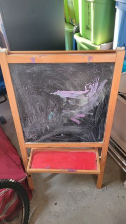 Free Kids Easel