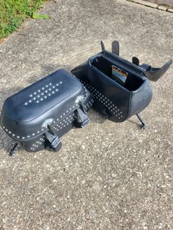 Harley Davidson HD Geniune Factory Studded Leather Sadlebags