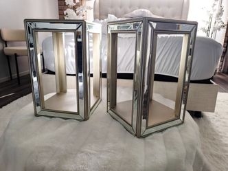 (2) New! Beautiful 🪞Mirror & Antique Finish Side Tables🪞