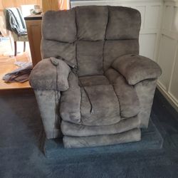 Lift Recliner 
