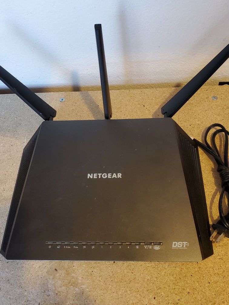 Netgear Nighthawk AC1900 DST Router