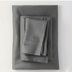 Casaluna King 300 Thread Count Temperature Regulating Solid Sheet Set