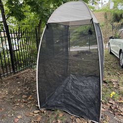 EighteenTek Pop-Up Privacy Tent / Outdoor Shelter