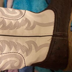 Roper Ostrich Square Toe boots