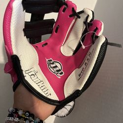 Franklin Softball Glove 