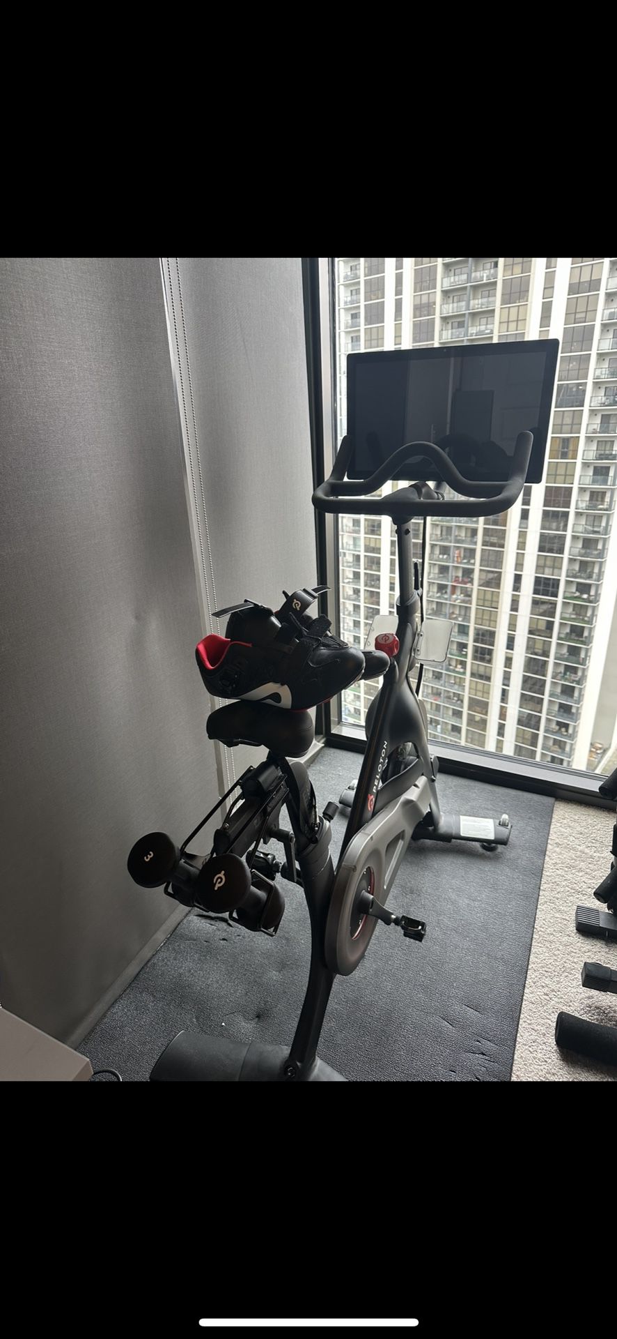 Peloton Spin Bike With Free Weights / Shoes 