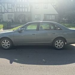 2001 Toyota Avalon