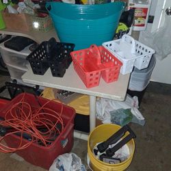 3 Things That You Could Use Under Your Bathroom Sink