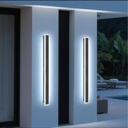 New 2 Pack 47.2in Modern Outdoor Wall Light 3CCT Long Wall Light IP65 Waterproof Exterior Long Wall Sconce Anti-Rust LED Linear Outside Wall Lights fo