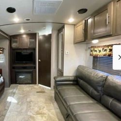 RV Forest Cruise Light 2018 