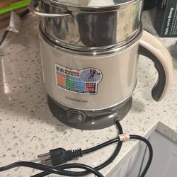 THOMSON Electric Hot Pot Steamer