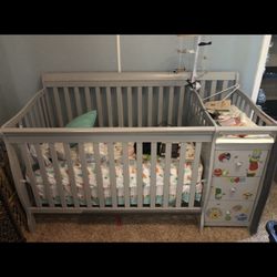 Baby Crib Beautiful Condition 