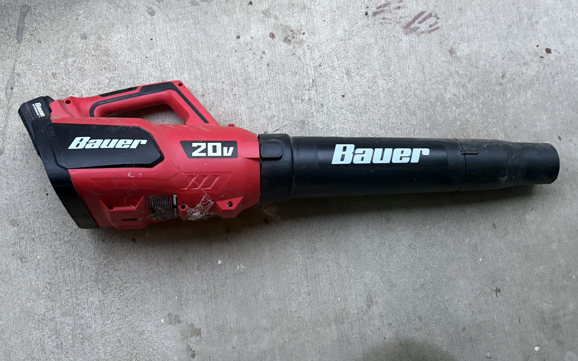 Cordless Leaf Blower