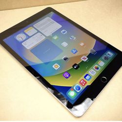 Unlocked Apple iPad 5 Space Grey + Otterbox Case 