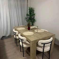 New Boucle White Dinning chairs