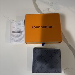 LV Wallet