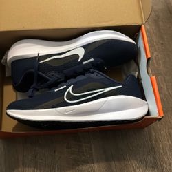 Nike Downshifter 13 