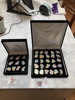 1992 Olympic Mars M&M pins Collection