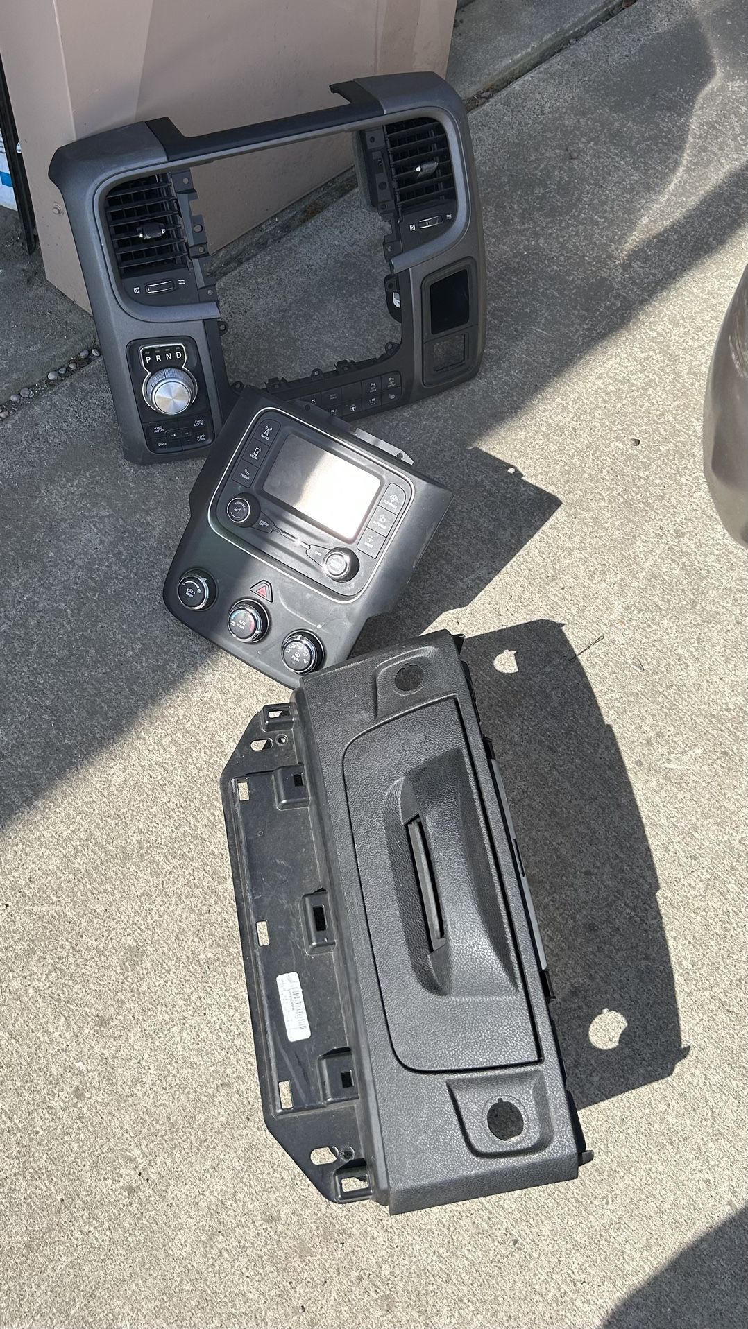 Dodge Ram Stereo Accembly