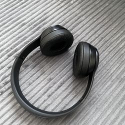 Beats Solo3 Wireless headphones 