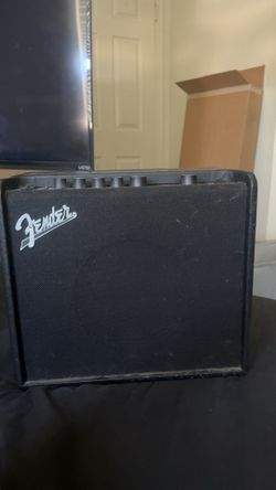 Fender Mustang LT25 Guitar Amp