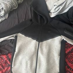  Nike Tech Fleece Full-Zip Windrunner Hoodie Black/Grey