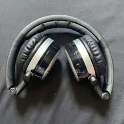 Mercedes Headphones