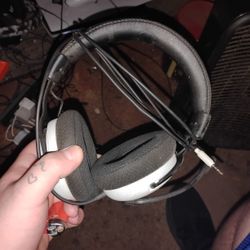Headset