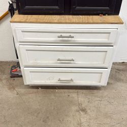 FREE cabinet 