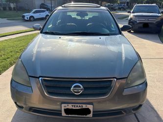 2004 Nissan Altima 2.5 SL Sedan 4D