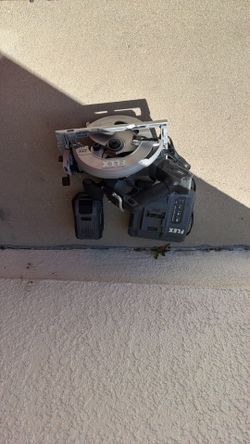 Flex 7-1/4 circular saw Kit stacked lithium