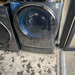 GE washer and dryer works great