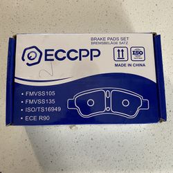 Front Bakes Pad For BMW 330I