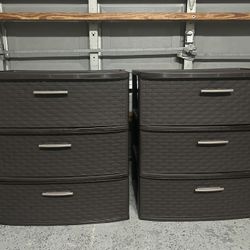 Set Of Drawers