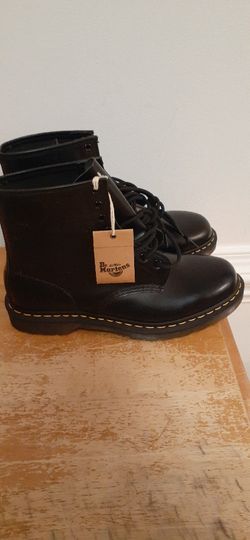 Doc Marten Unisex Boots New With Tags