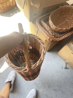 Woven Umbrella Polish Basket
