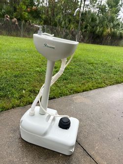 Portable hand sink