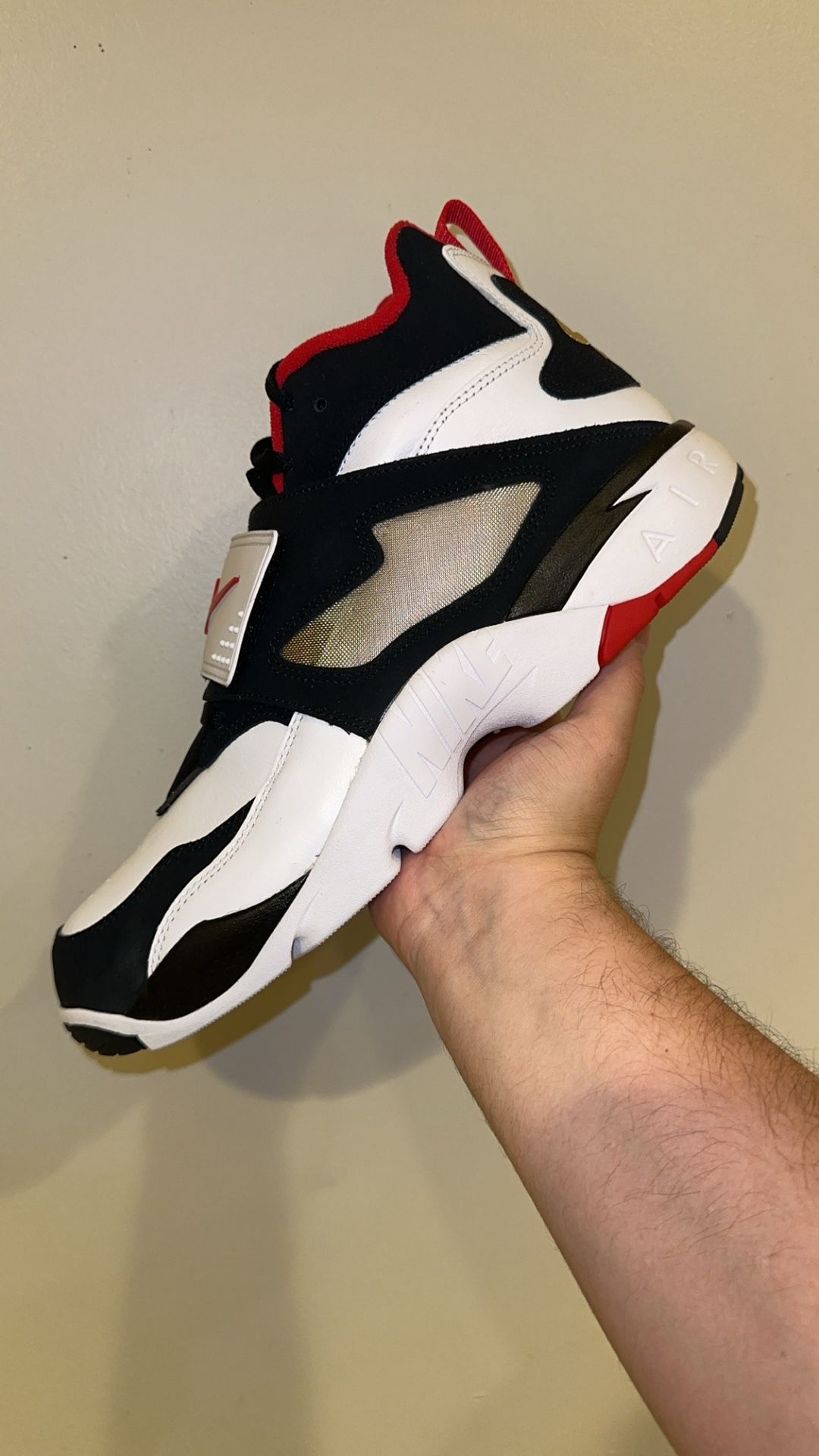 Nike Air Diamond Turf “49ers” 2025