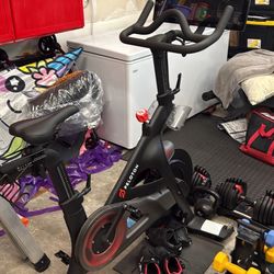 2022 Peleton With Shoes