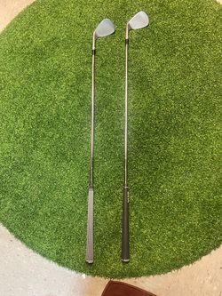 Titleist SM8 golf wedges 52 and 60 degree
