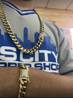 Cuban Link Set 14K Gold Plated Does Not Loses Color