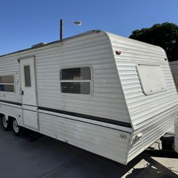 2001 Keystone Springdale 26ft bunk beds !