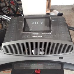 NordicTrack Commercial 1750 