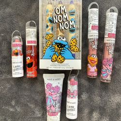 Limited Edition 7pc. Wet N Wild Sesame Street Makeup Collection NEW!