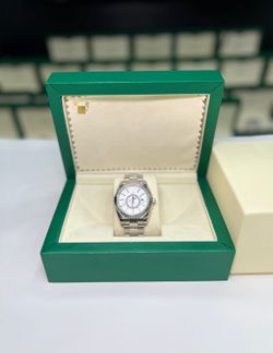 Available🔥🔥New Watch ⌚️