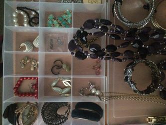 Jewelry Lot! Over 30 items!