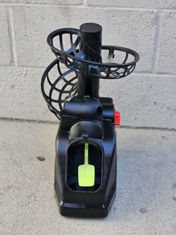 Tennis Ball Pitcher Automatic Rotation