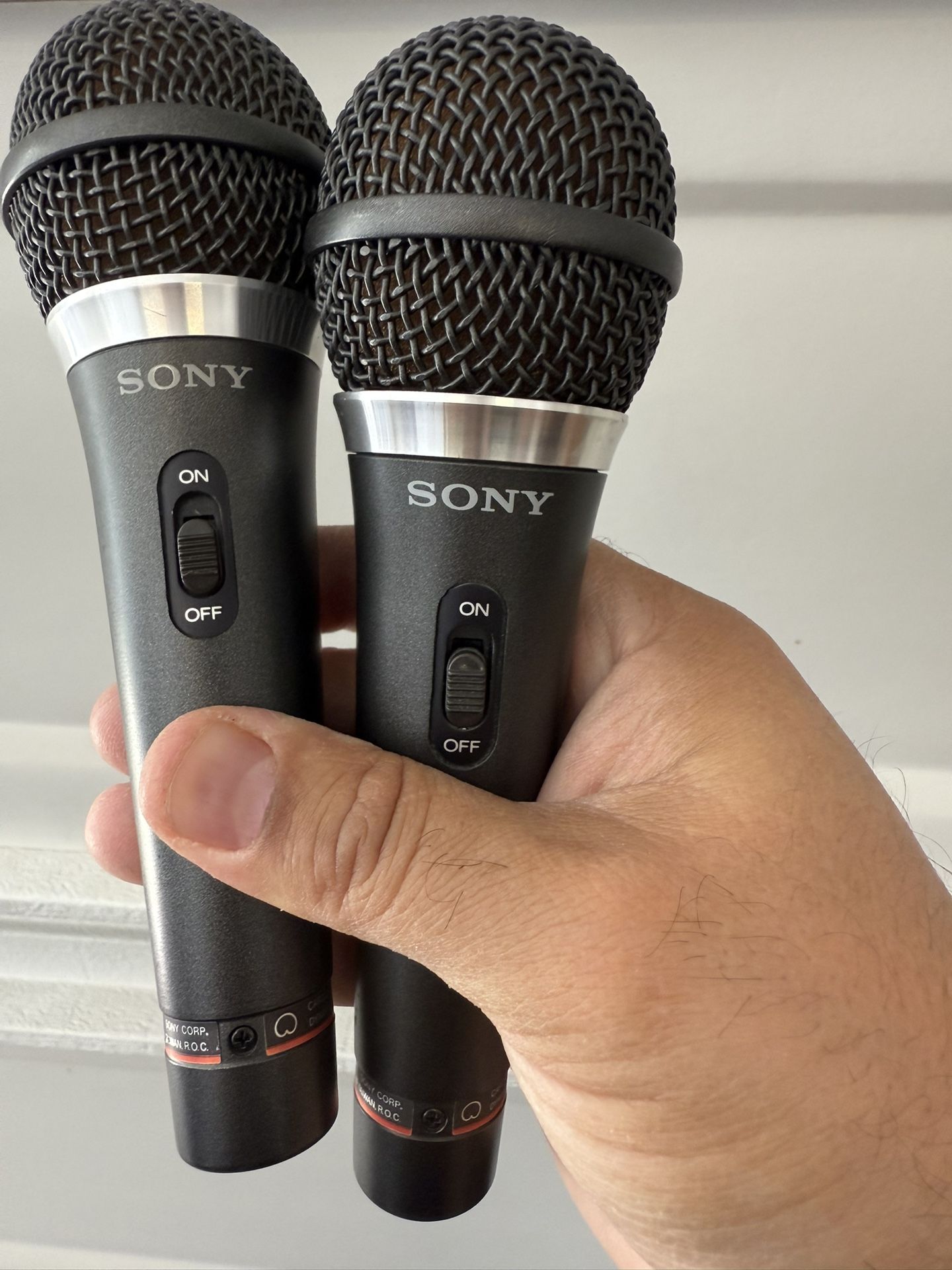 2 Sony F-V610 works and in great condition!