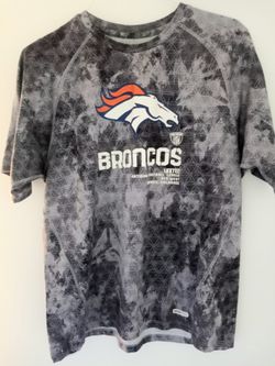 Denver Broncos Reebok T-Shirt Large